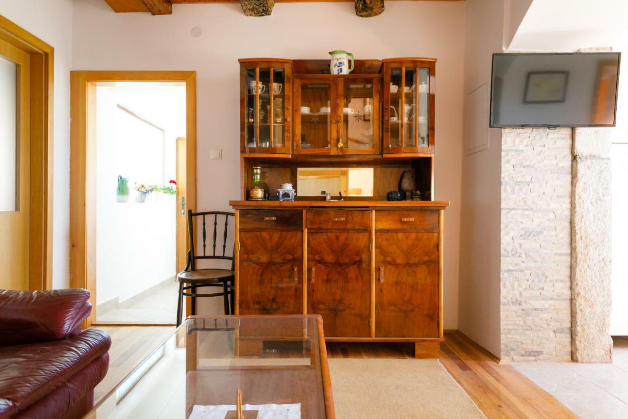 Apartment Ane Kras エクステリア 写真