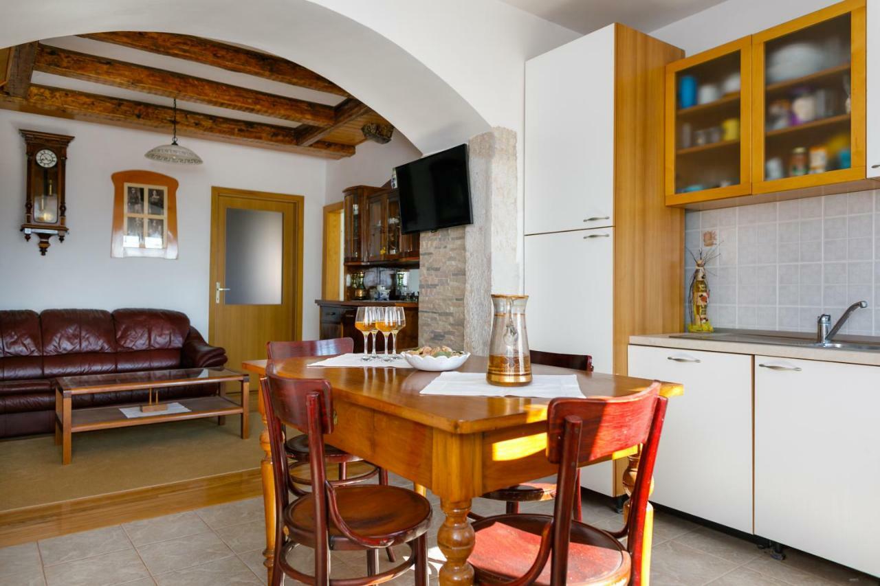 Apartment Ane Kras エクステリア 写真